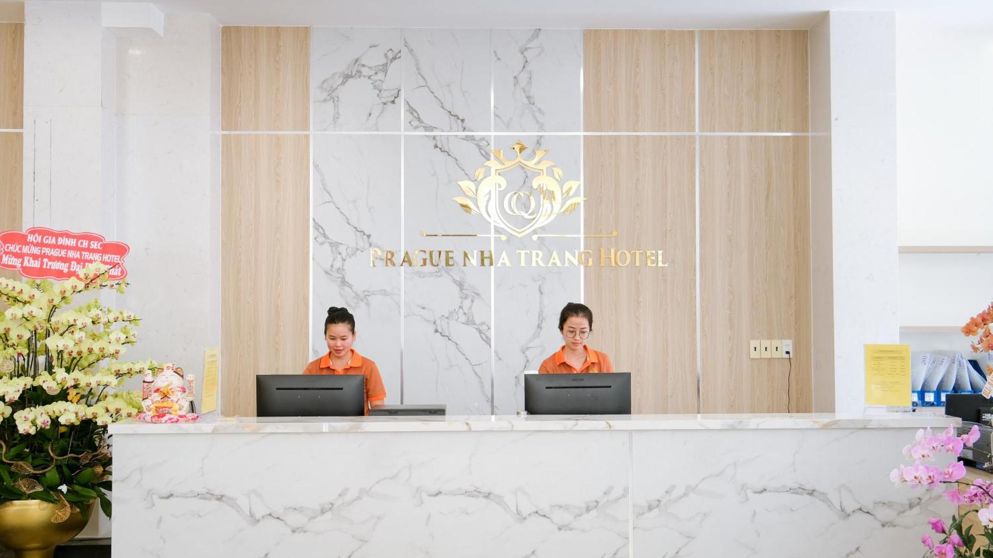 Prague Nha Trang Hotel Екстериор снимка